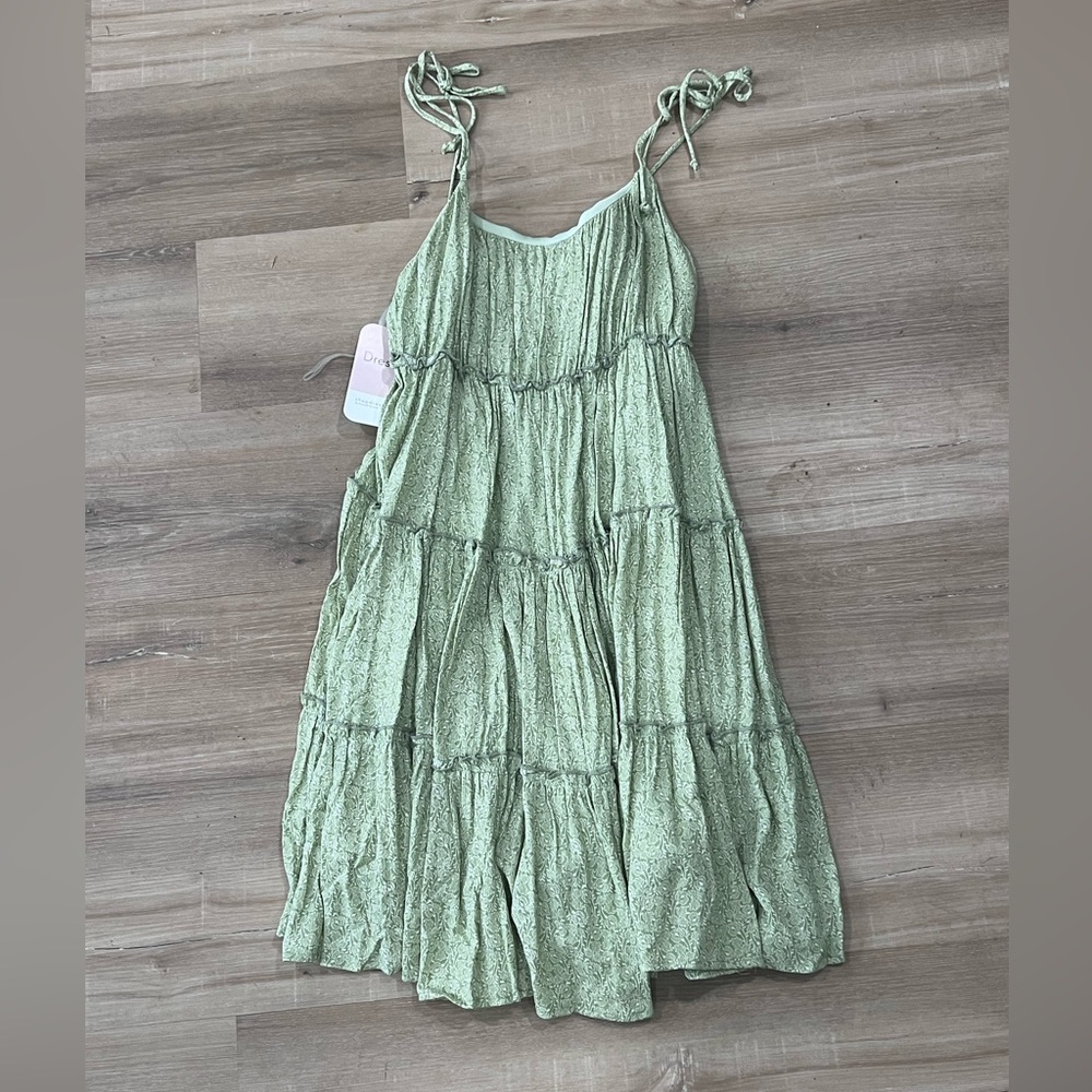 NWT Dress Up Brand Light Green Tiered Midi Dress
